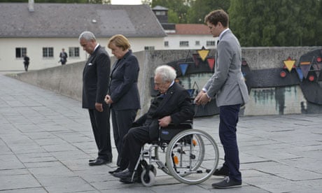 Angela-Merkel-Dachau-008.jpg