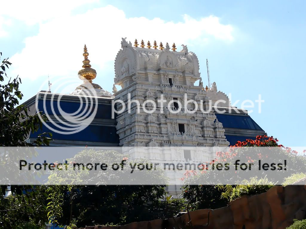 b_iskcon_temple_bangalore.jpg