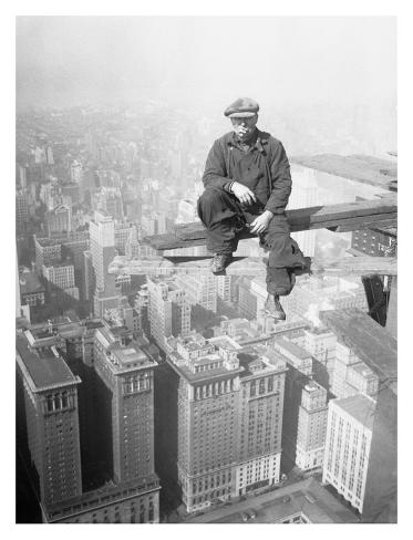 worker-on-skyscraper-beam-1929.jpg