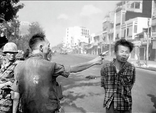 murder-vietcong-saigon-police-chief-eddie-adams.jpg
