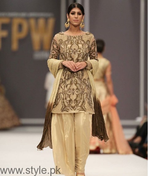 Pakistani-Golden-Party-wear-Dresses-2.jpg