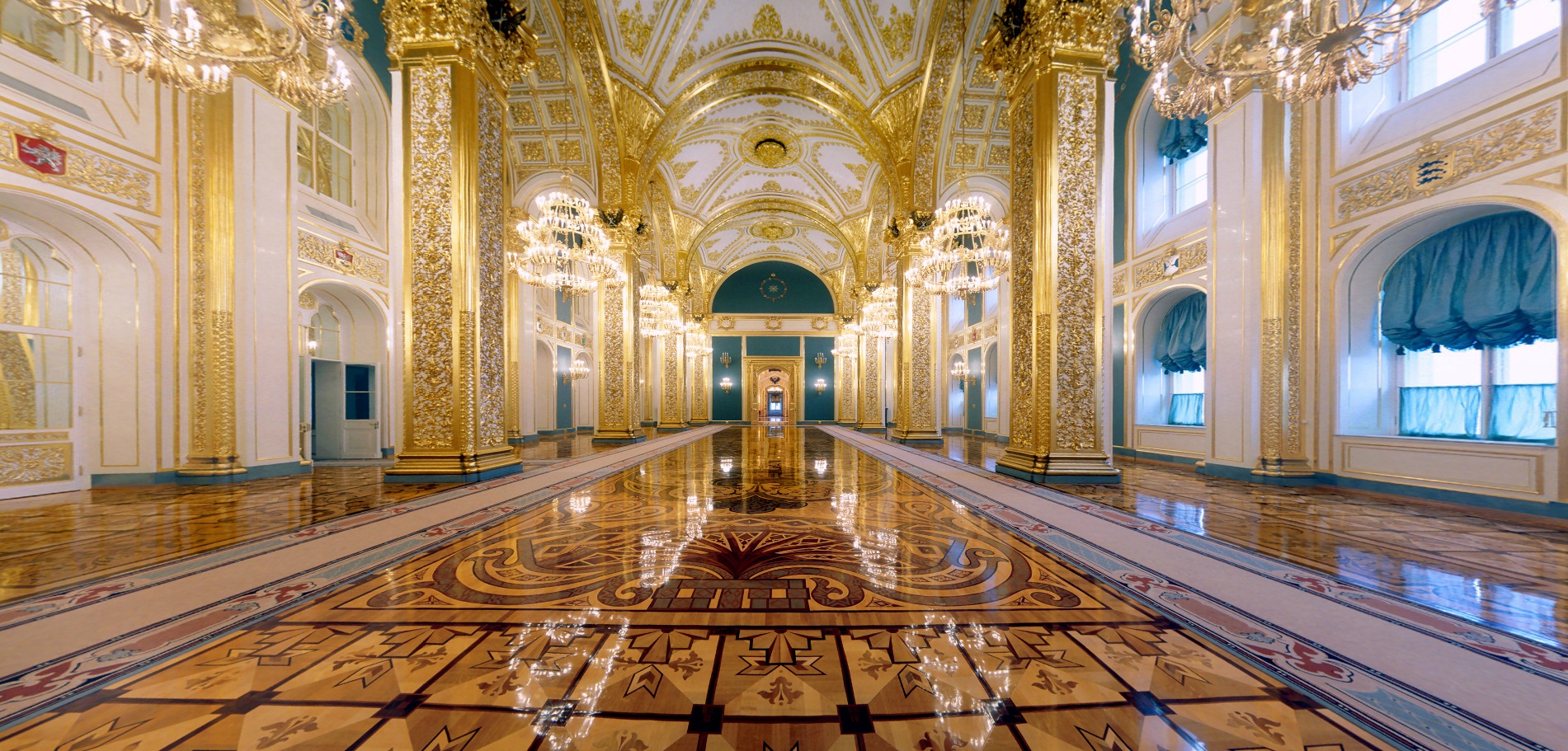 Grand_Kremlin_Palace_Andreevsky_hall_1.jpg