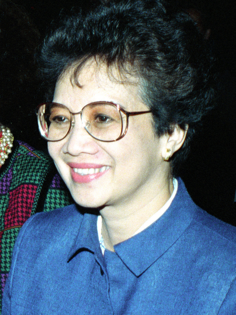 Corazon_Aquino_1986.jpg