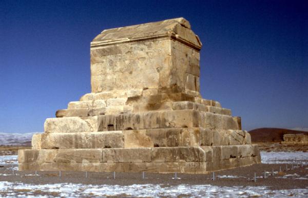 Cyrus_tomb.jpg