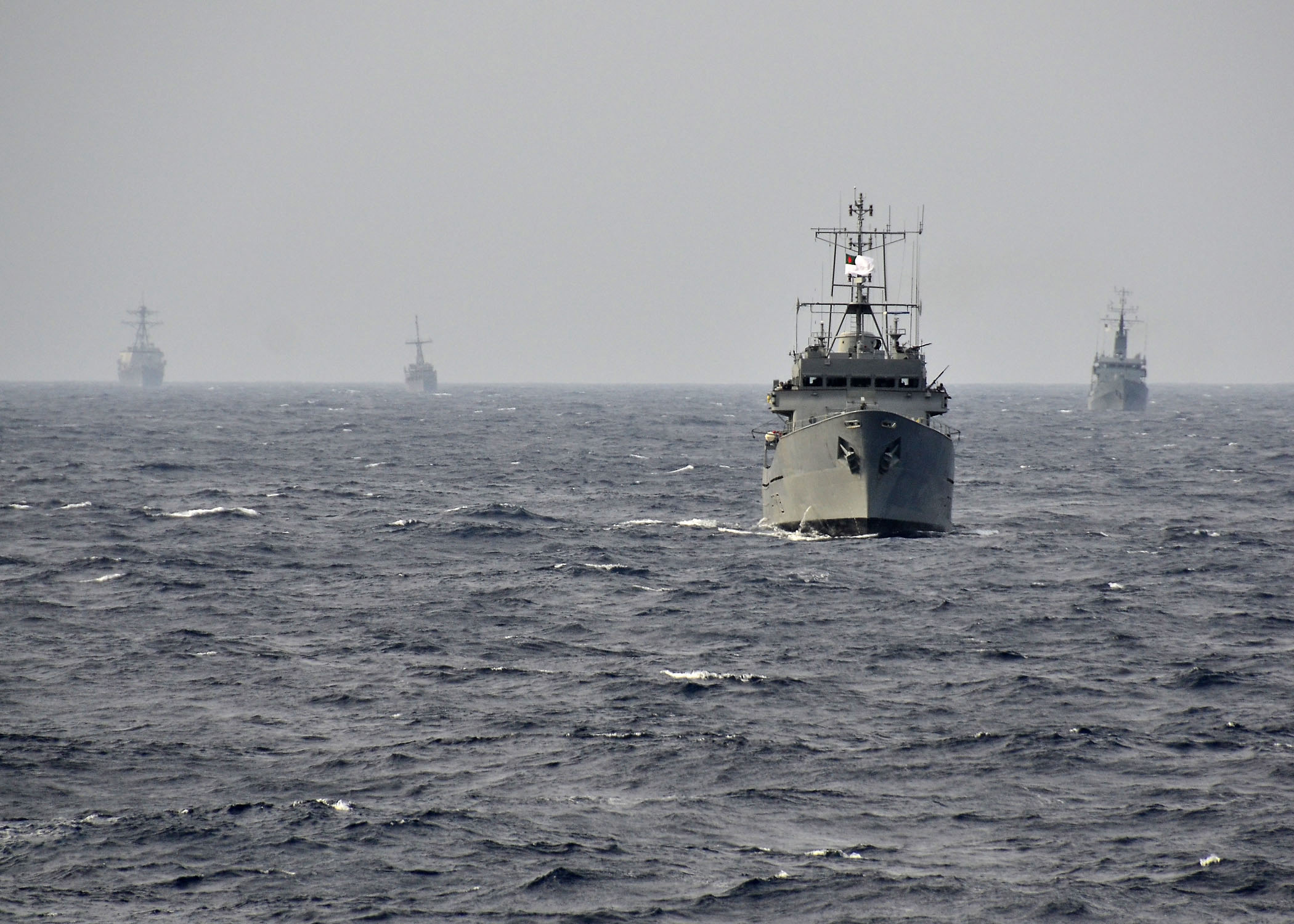 US_Navy_110922-N-RI844-021_Bangladesh_navy_and_U.S._Navy_ships_participate_in_a_surface_gunnery_exercise_during_Cooperation_Afloat_Readiness_and_Tr.jpg