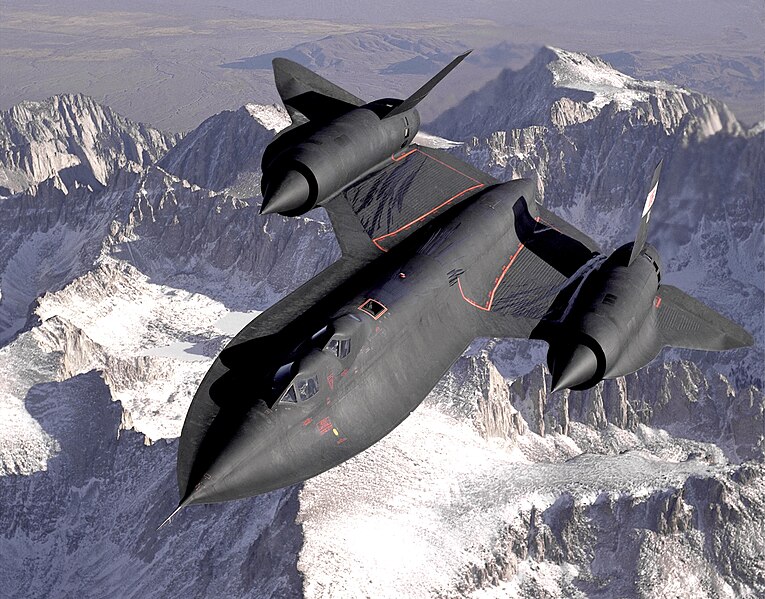 765px-Lockheed_SR-71_Blackbird.jpg