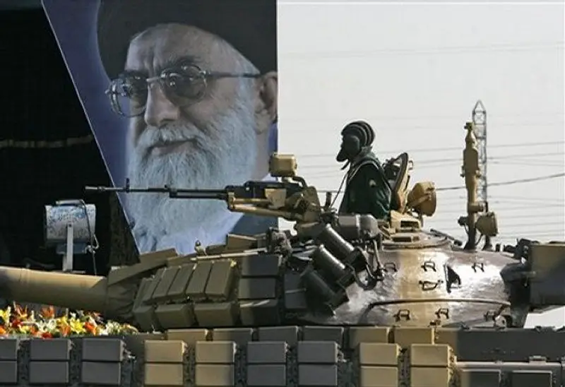 Iranian_army_001.jpg