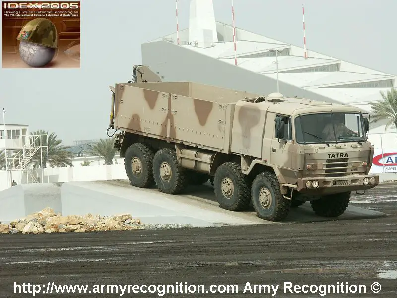 Tatra_Truck_armyrecognition_idex_2005_01.jpg