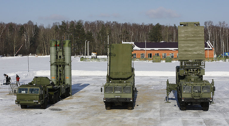 S-400-Battery-Components-Missiles.ru-2S.jpg