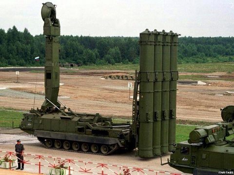 Missiles-russes-C300-pour-la-Syrie-achet%C3%A9s-par-lIran-co%C3%BBt-15-milliard-de-.jpg