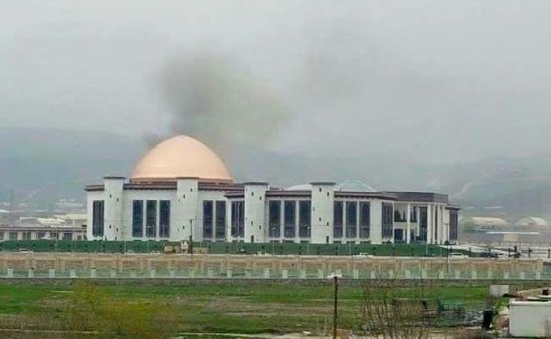 Afghan-parliament-building-Kabul.jpg