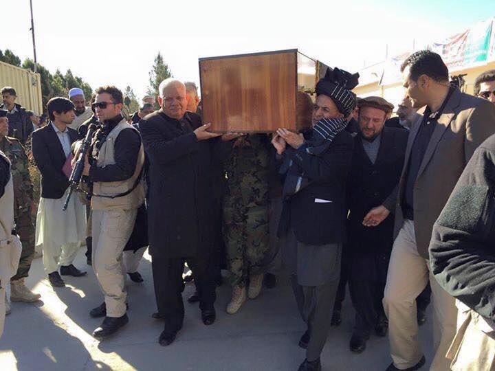 Ghani-attends-funeral-ceremony-of-Gen.-Ghori.jpg