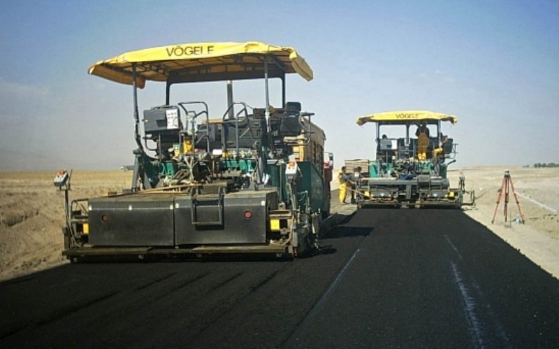road-asphalting-Afghanistan.jpg
