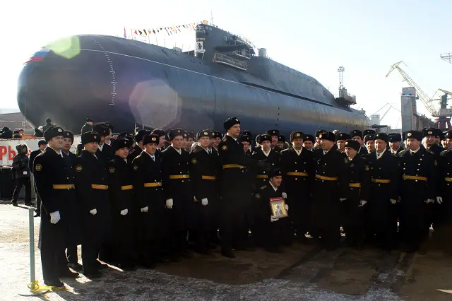 Russian_navy_ubmarine_Project_667BDRM_Delfin_detla_IV_Verkhoturye_SSBN.jpg