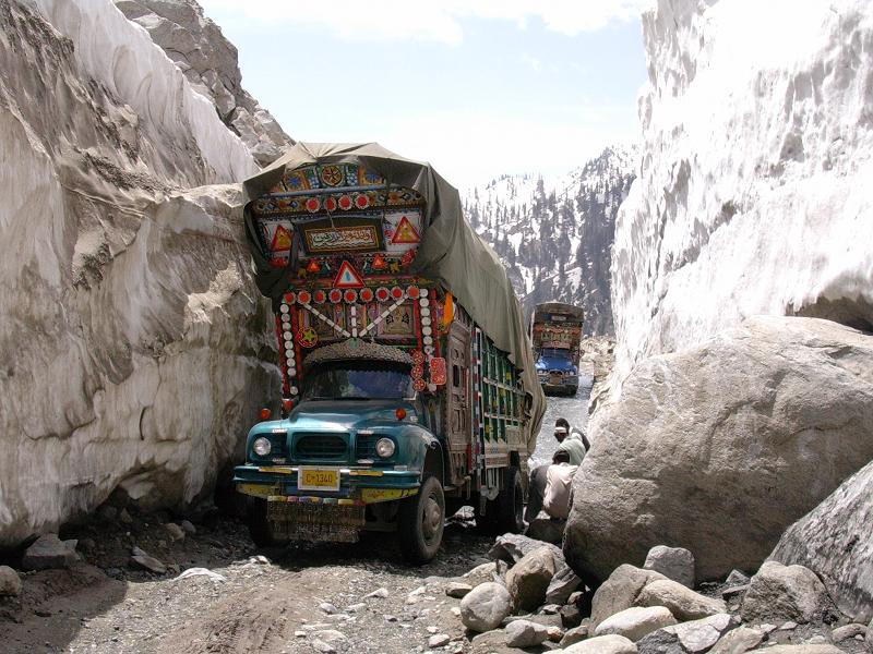 Lowari-Top-Chitral-a-truck-halted-in-way-due-to-blockage.jpg