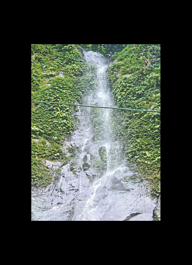 sylhet_waterfalls_1.jpg