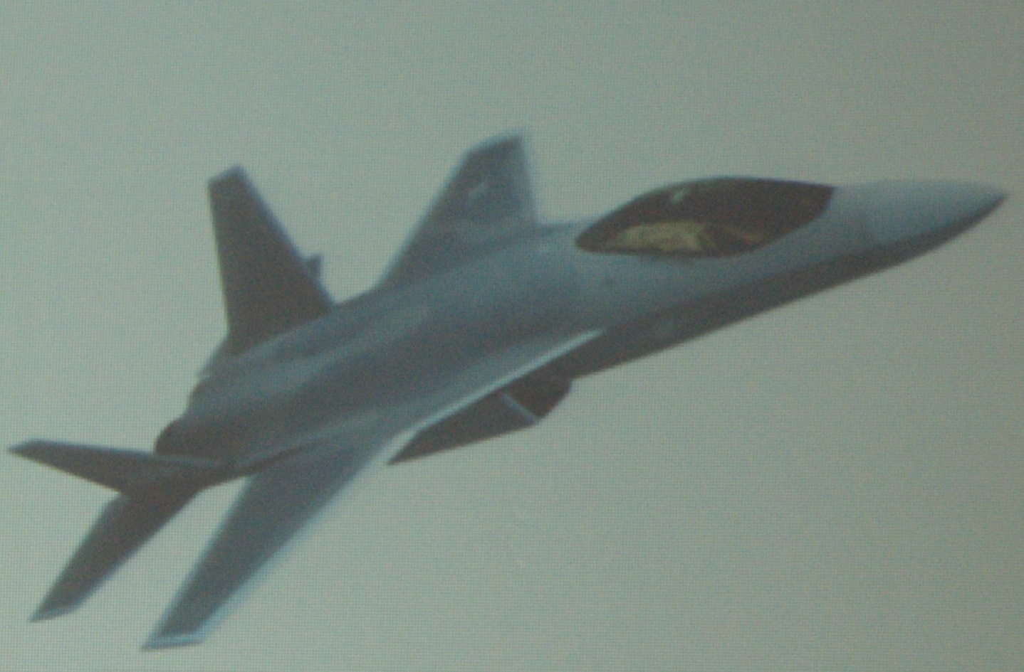 mil-avia-if-x-jet-defence.pk-angle-view.jpg