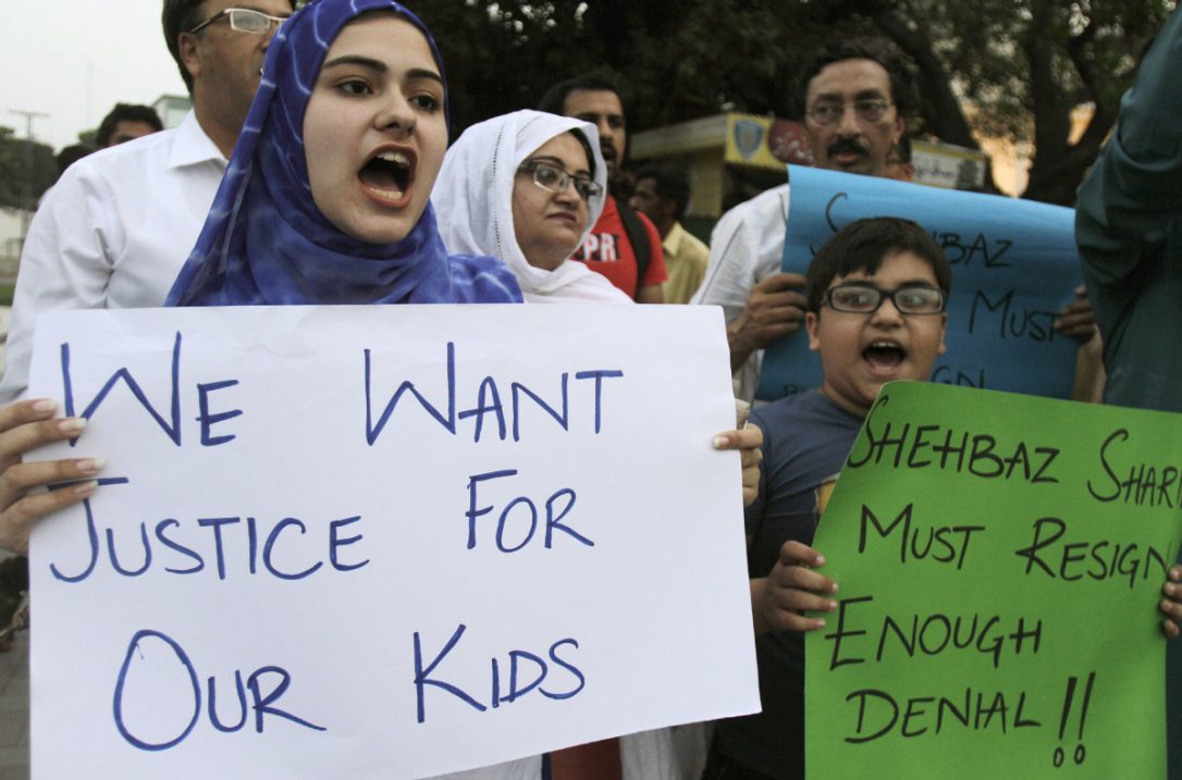 we-want-justice-for-our-kids.jpg.size.custom.crop.1086x717.jpg