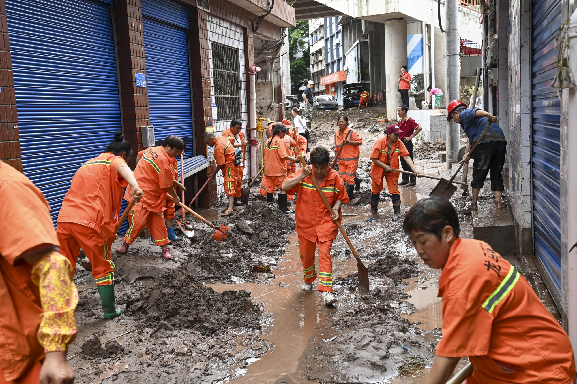 Clean-up operations get underway in the city’s Wanzhou district. Photo: AP