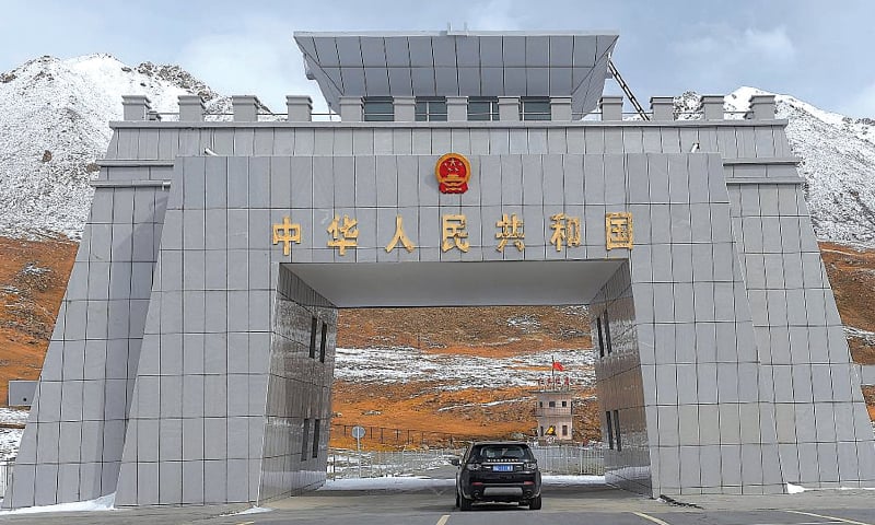 In this photograph taken on September 29, 2015, a car carrying Chinese nationals crosses the Pak-China Khunjerab Pass, the world’s highest paved border crossing at 4,600 metres above sea level.—AFP file photo