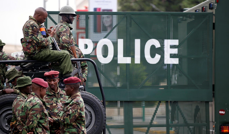 In this file photo, Kenyal police seal off roads near Supreme Court in Nairobi, on November 20, 2017. — Reuters/File
