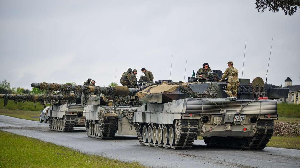 German army Leopard 2A6s.