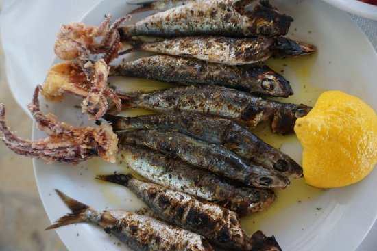 fresh-grilled-sardines.jpg