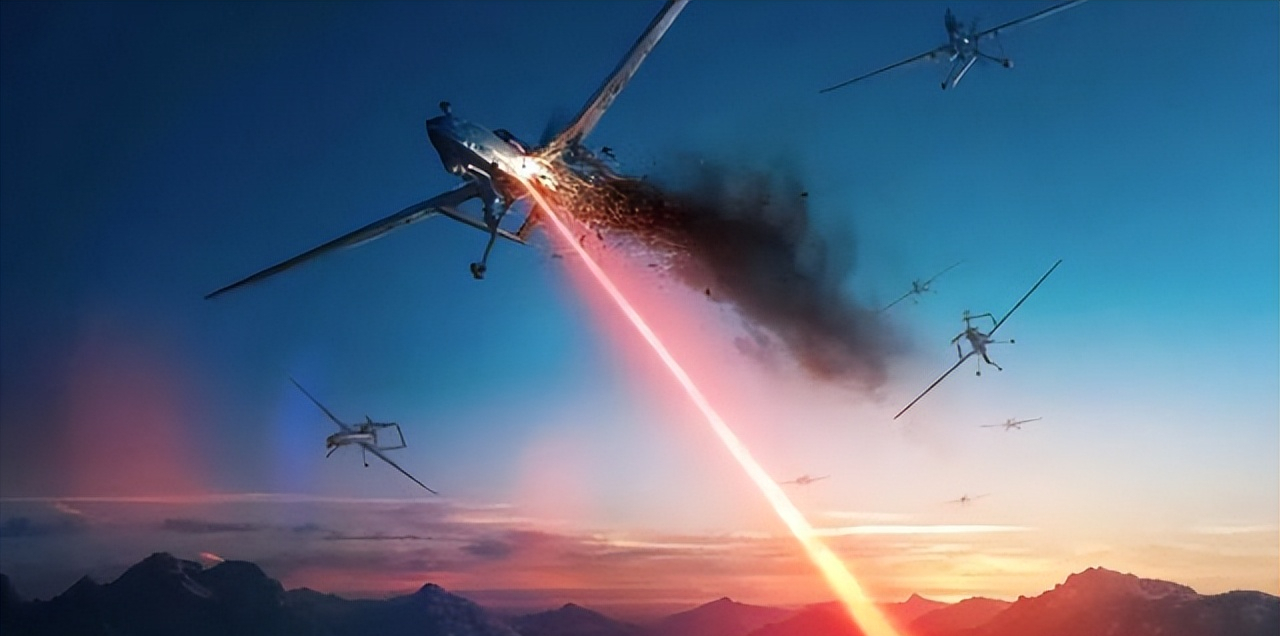 In the world's first battle, 13 drones were shot down. Is China's laser weapon really leading the world?