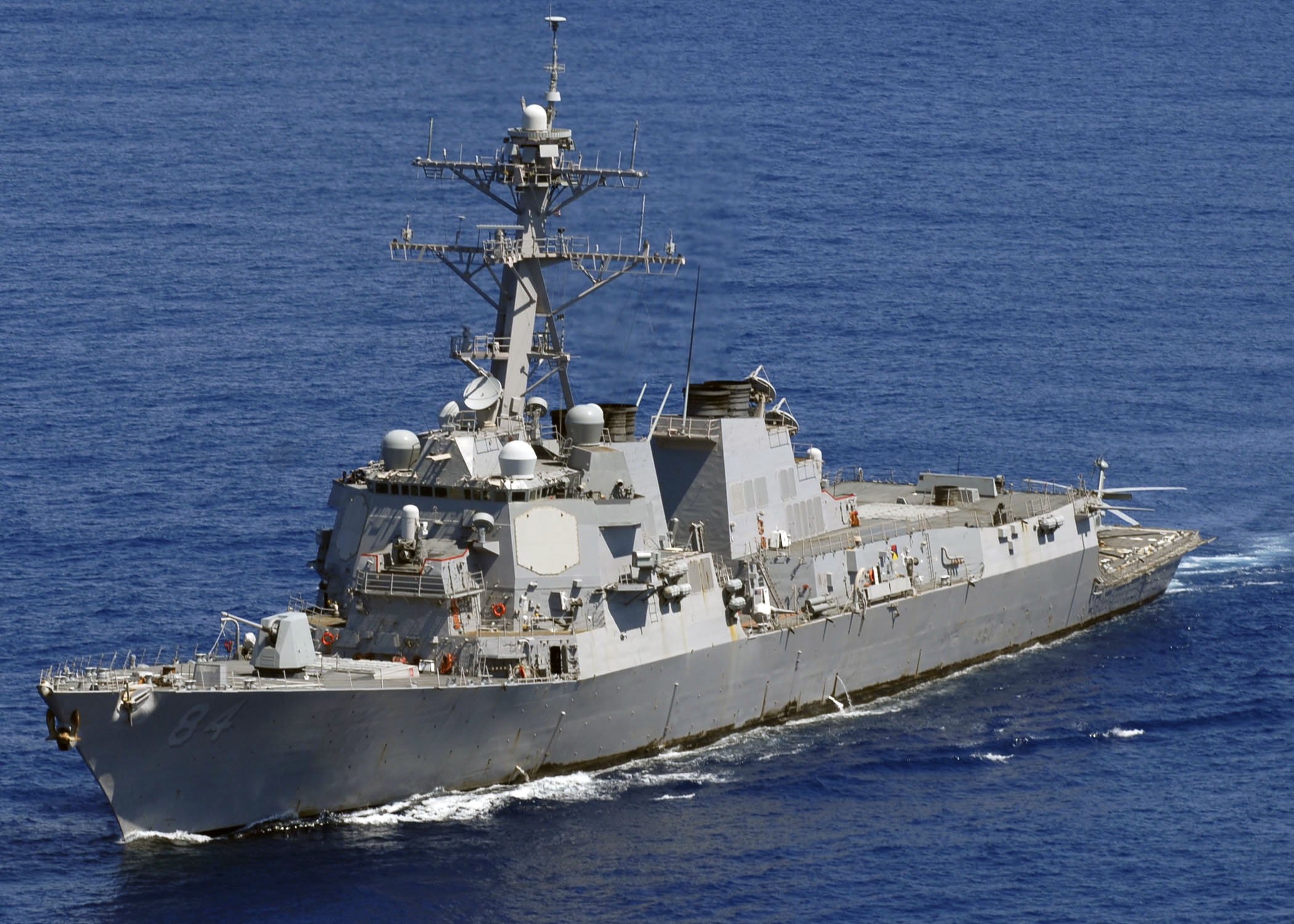 US_Navy_080705-N-2735T-128_The_guided-missile_destroyer_USS_Bulkeley_(DDG_84),_a_member_of_the_Nassau_Strike_Group_(NASSG),_transits_the_Atlantic_Ocean.jpg