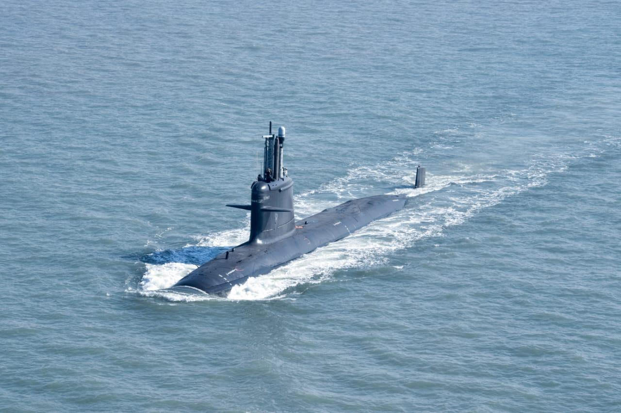 Vagir_-_Y11879_the_fifth_Kalvari_class_submarine_during_its_sea_trials.jpg