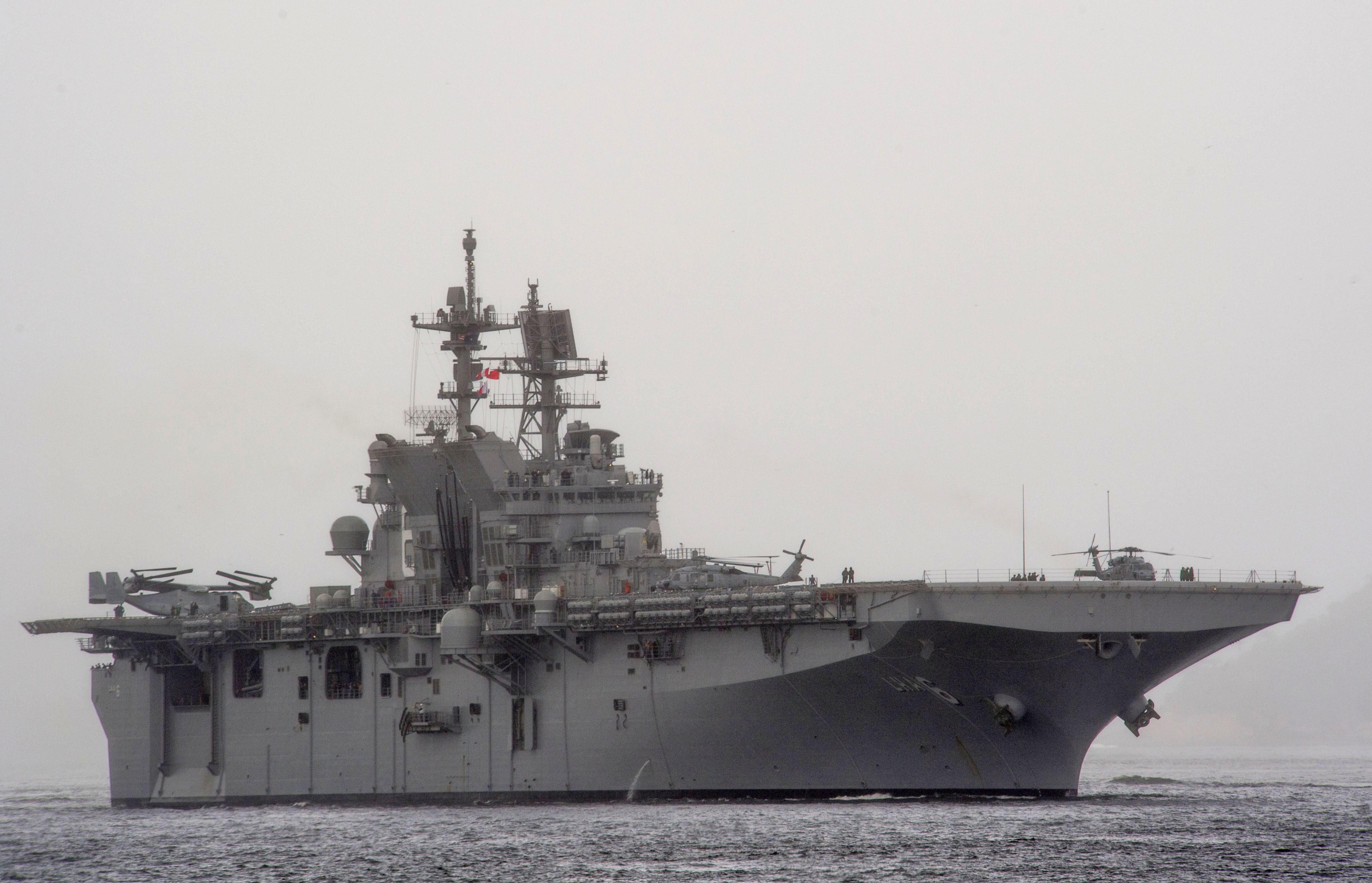 USS_America_(LHA-6)_off_Rio_de_Janeiro_in_August_2014.JPG