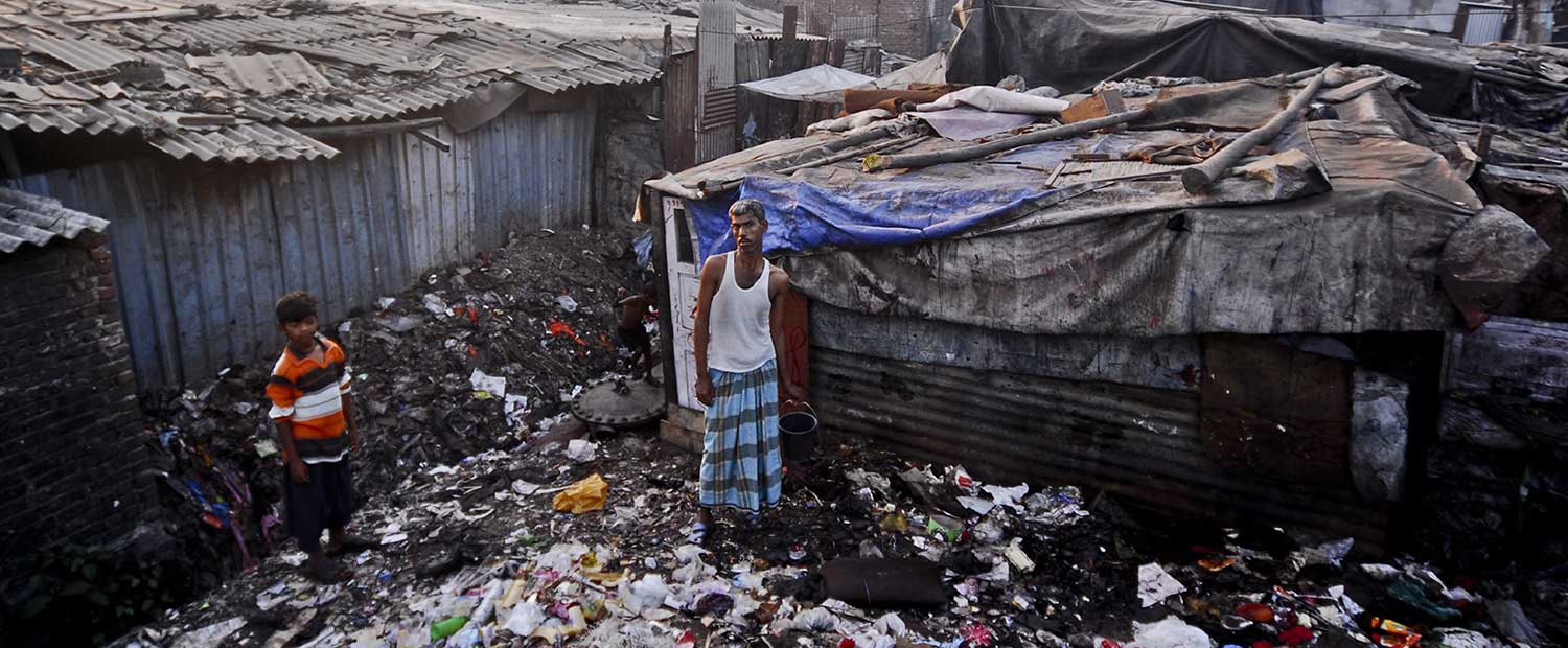 5c27ff224fdbba51fac23512_586e09a210a953e04e5b0aff_urban-poverty-in-india.jpeg