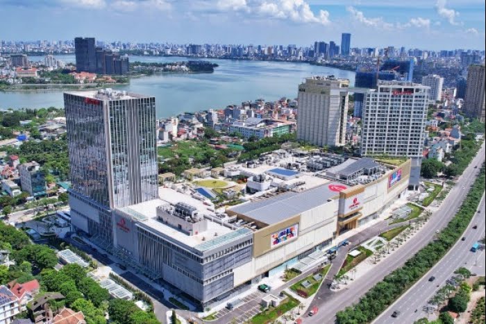 Lotte opens Vietnam's largest shopping mall in Hanoi