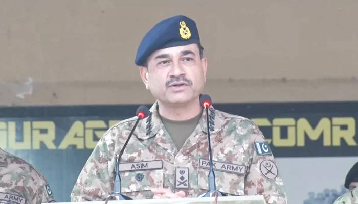 COAS General Syed Asim Munir addresses troops during his visit to the Pakistan-Afghanistan border in Miranshah on December 23, 2022. — ISPR