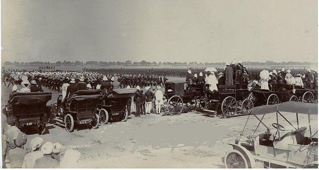 of-rawalpindi-rare-photo-of-motor-show-at-rawalpindi-in-1907-old-and-rare-pictures-of-rawalpindi-jpg.50022
