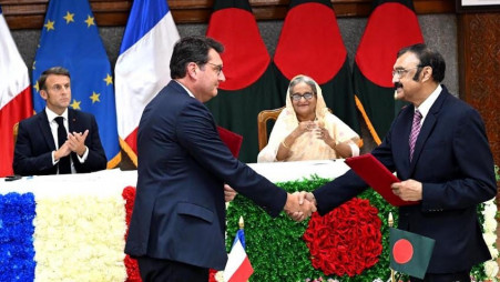 Dhaka, Paris willing to step up defence cooperation, take relations to 'strategic' level