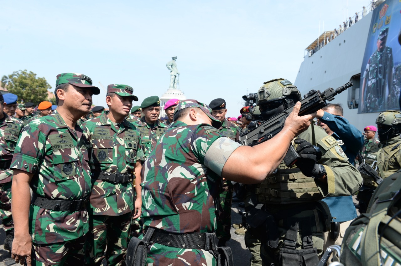 05-TNI-GELAR-APEL-KESIAPAN-PASUKAN-LATGAB-TNI-2019.5.jpg