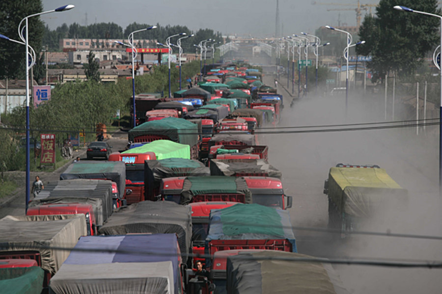 0824-china-traffic-jam.jpg