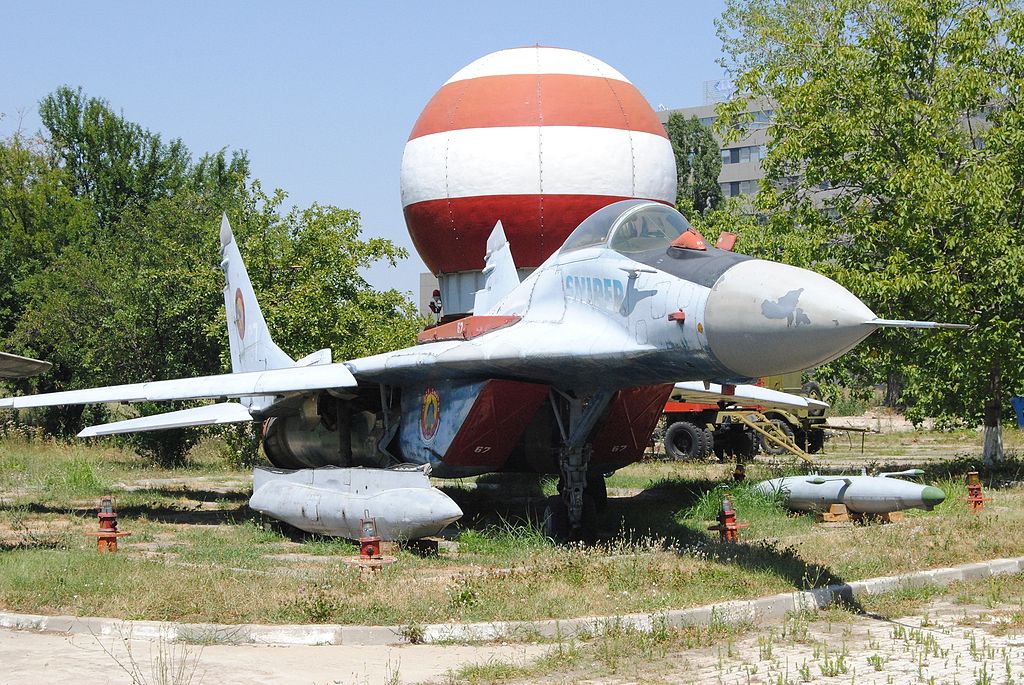 1024px-MiG-29_Sniper_in_Bucharest.JPG