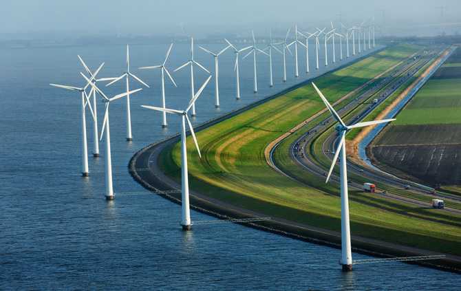 12-netherlands-windmills-and-dikes-670.jpg