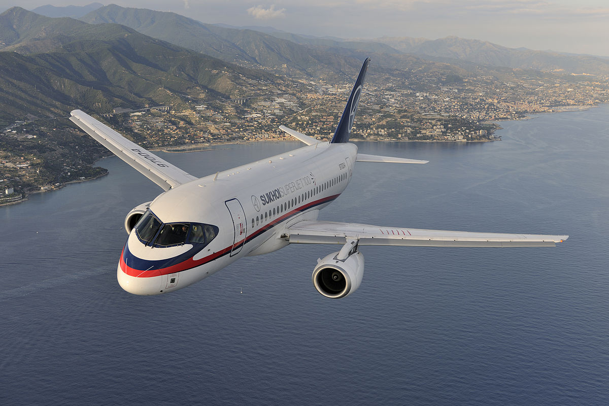 1200px-Air-to-air_photo_of_a_Sukhoi_Superjet_100_(RA-97004)_over_Italy.jpg