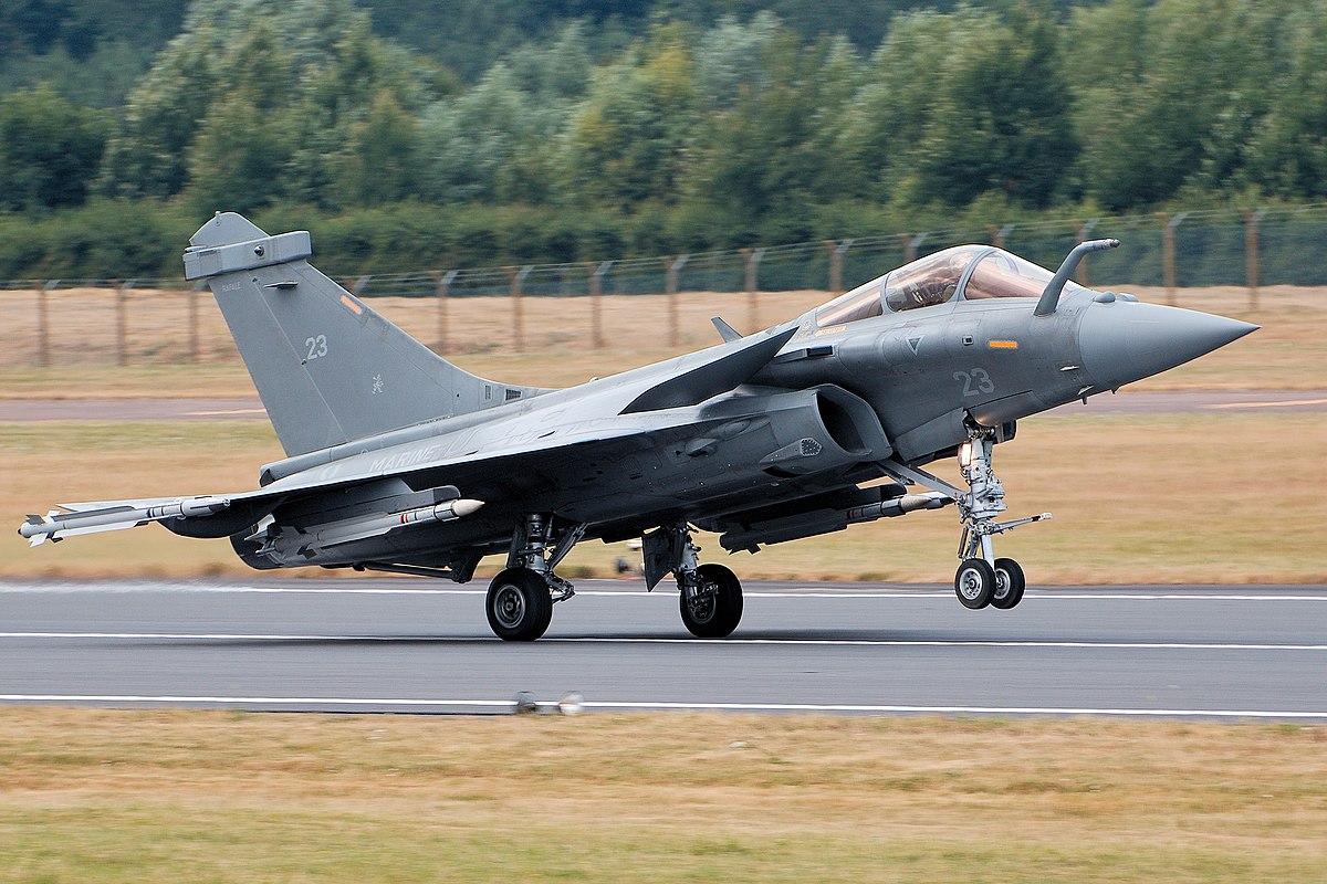 1200px-Rafale_-_RIAT_2018_(30142424217).jpg