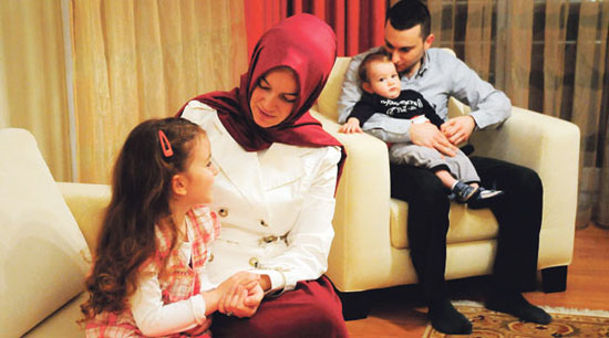 1335417601_mutlu-toplum-icin-aile-dersleri.jpg