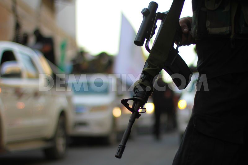 1379196180-a-military-parade-for-izz-addin-alqassam-brigade-in-gaza-city_2676516[1].jpg