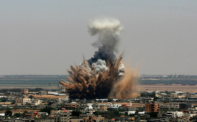 140708-gaza-strike.jpg