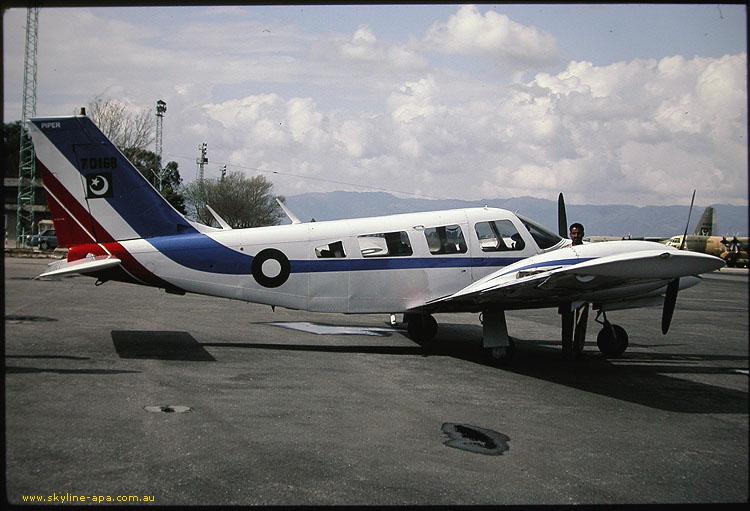 181721ff8116 Piper PA-34 Seneca 70168 Pakistan AF 1986.jpg