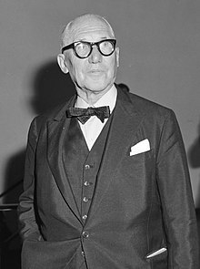 220px-Le_Corbusier_(1964)_Stedelijk_Museum_Sikkensprijzen_916-9288_(cropped).jpg