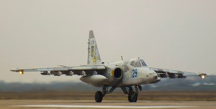 28-5-22 new Su-25.jpg
