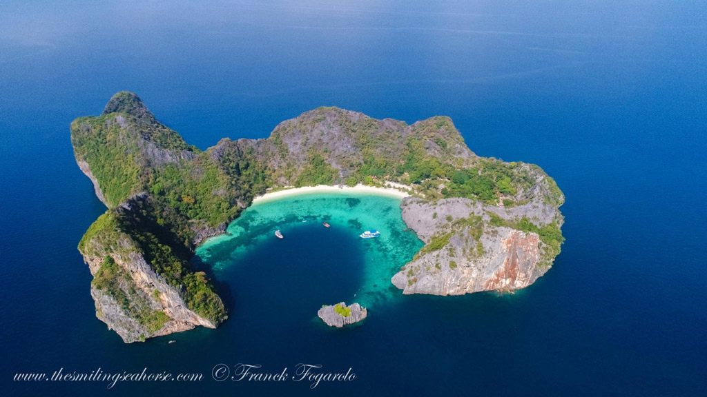 45-MV-Smiling-Seahorse-Liveaboard-credit-Franck-Fogarolo-Mergui-Archipelago.jpg