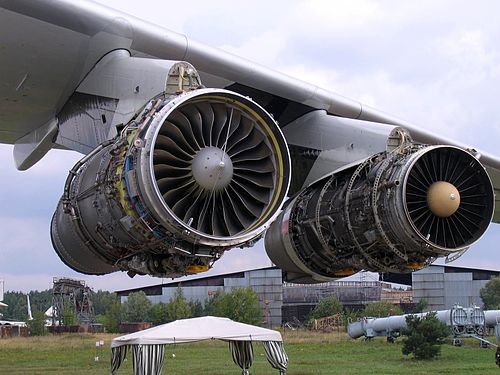 500px-Il-76TD_Soloviev_aircraft_engine.JPG